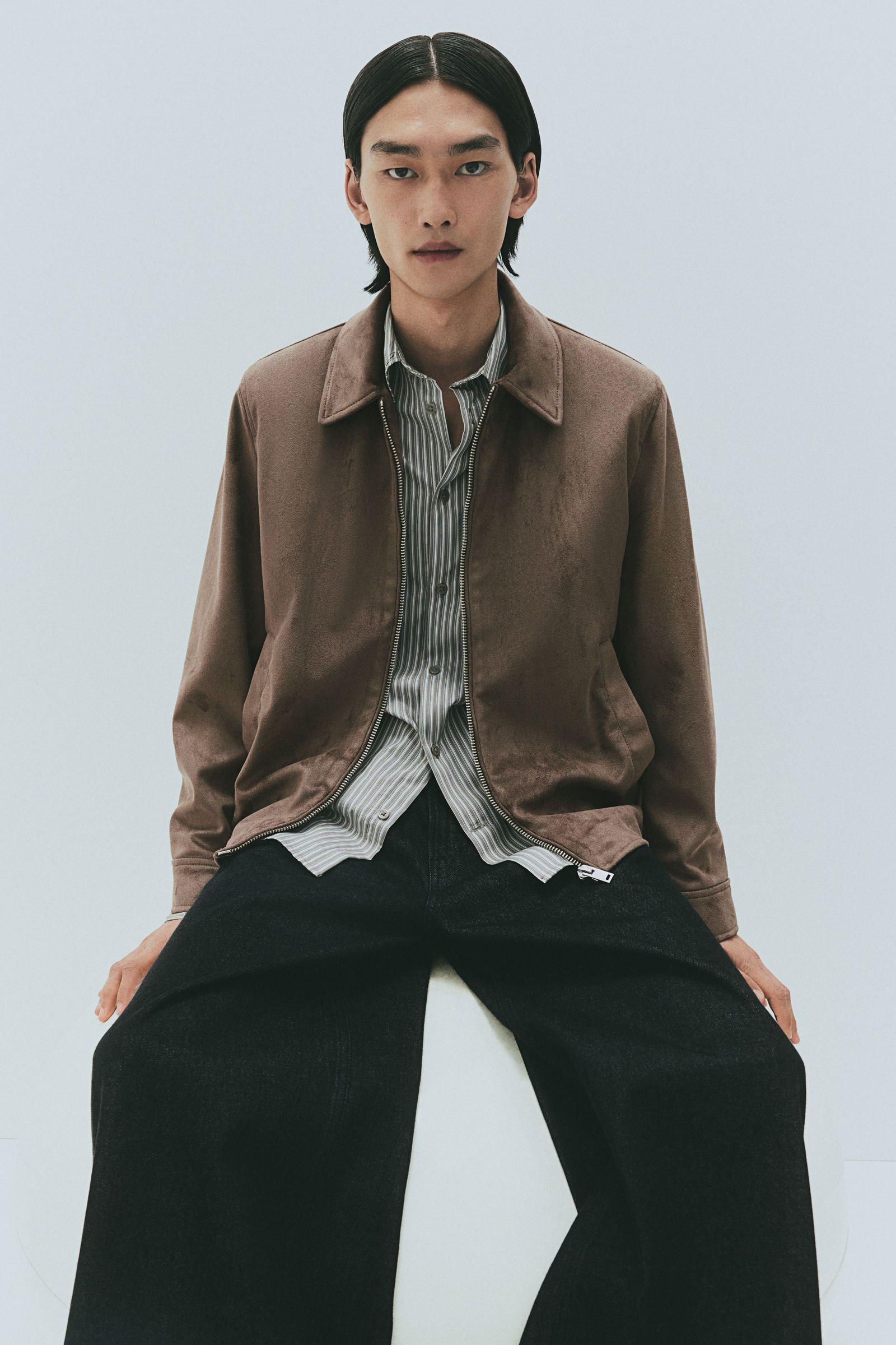 4KIyZ8zo_ed36fff9542d4cf88b25c294ddfca2c4.jpg H&M Regular Fit Jacket - Image 1