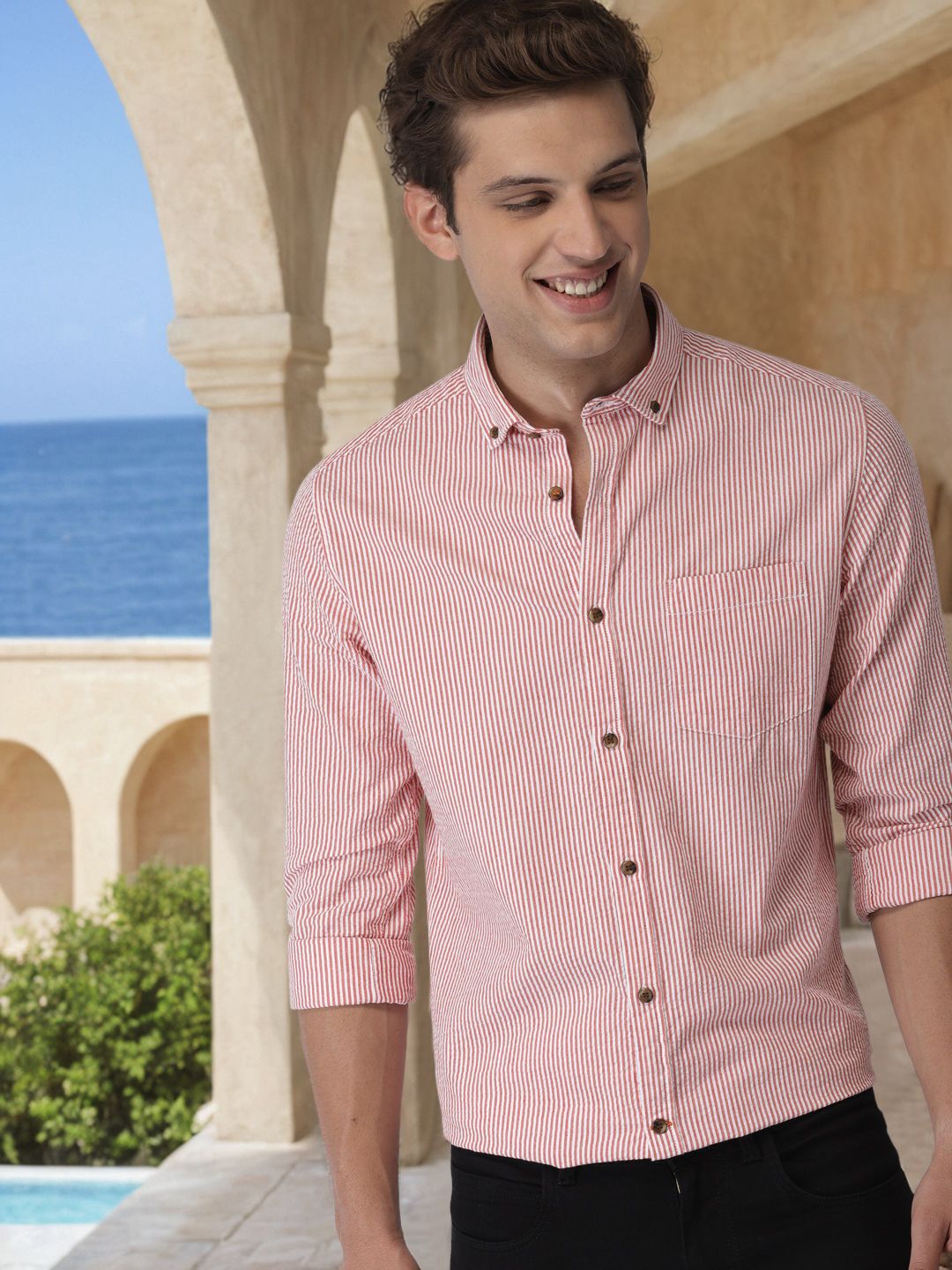 xvf5C9nX_27a2b15d1a854e7189c9055db229eeb5.jpg Men Pink & White Slim Fit Striped Casual ShirtMen Pink & White Slim Fit Striped Casual Shirt - Image 1
